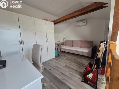 Pronájem atypického bytu Praha, Sinkulova č. 5