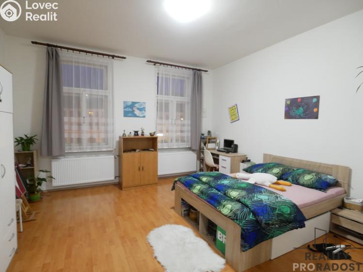 Аренда квартиры 1+KK Hradec Králové, Malé náměstí č. 4
