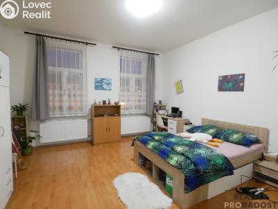 Аренда квартиры 1+KK Hradec Králové, Malé náměstí č. 4