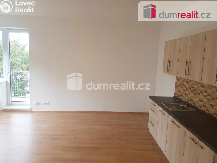 Аренда квартиры 2+KK Milovice, Zátopkova č. 5