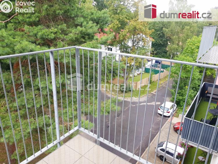 Аренда квартиры 2+KK Milovice, Zátopkova č. 8