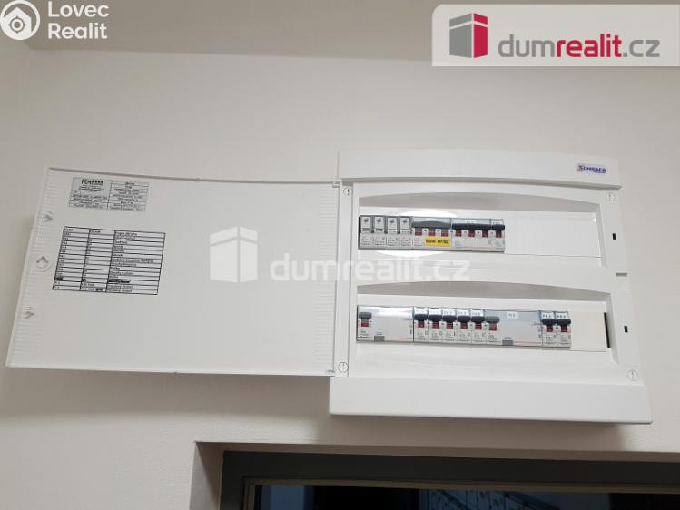 Аренда квартиры 2+KK Milovice, Zátopkova č. 16