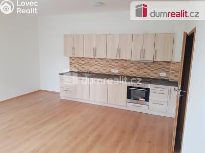 Аренда квартиры 2+KK Milovice, Zátopkova č. 3