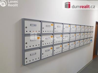 Аренда квартиры 2+KK Milovice, Zátopkova č. 4