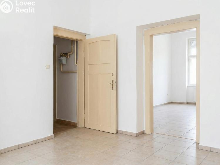 Оренда офісного приміщення Teplice, Štúrova 842/61 č. 7