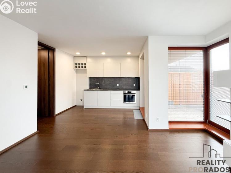 Pronájem bytu 2+KK Praha, Žalanského č. 2