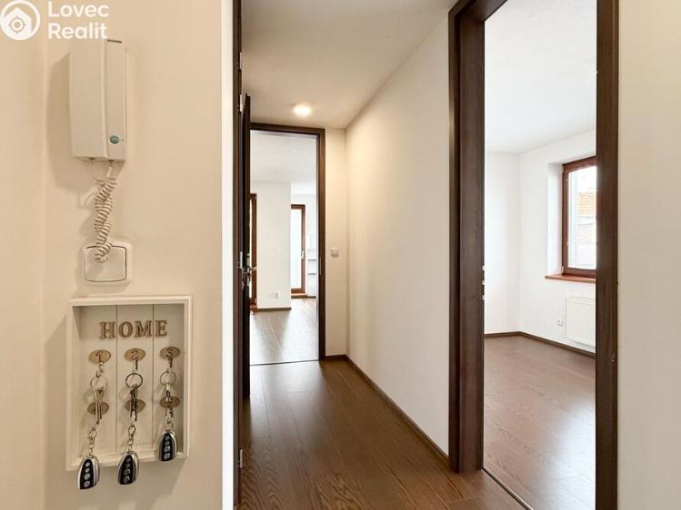 Pronájem bytu 2+KK Praha, Žalanského č. 7