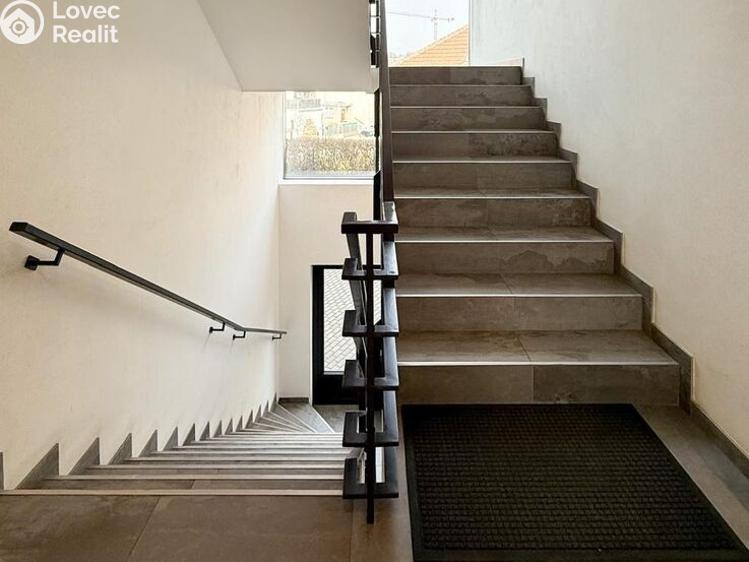 Pronájem bytu 2+KK Praha, Žalanského č. 9