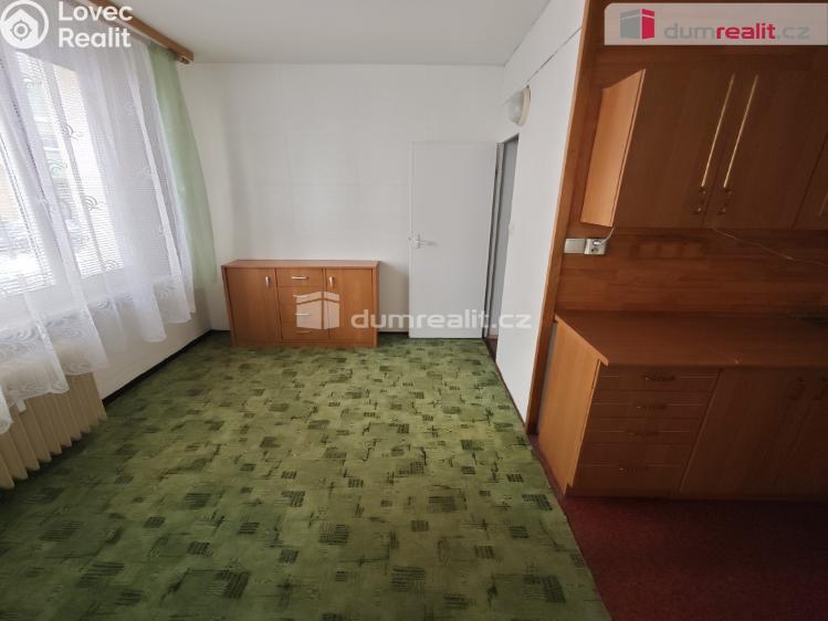 Rent apartment 2+1 Děčín, Kladenská č. 2