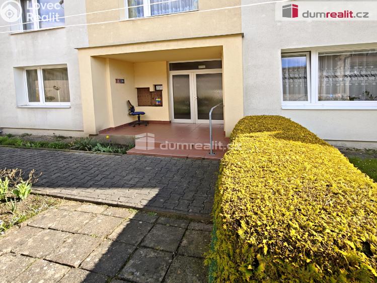 Rent apartment 2+1 Děčín, Kladenská č. 17