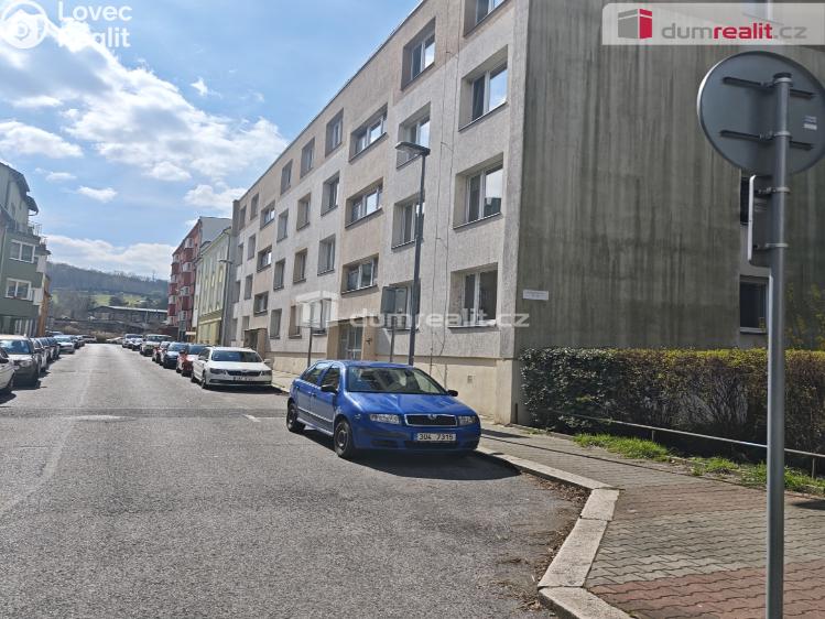 Rent apartment 2+1 Děčín, Kladenská č. 22