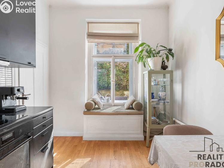 Pronájem bytu 2+KK Praha, Víta Nejedlého 1006/6 č. 8