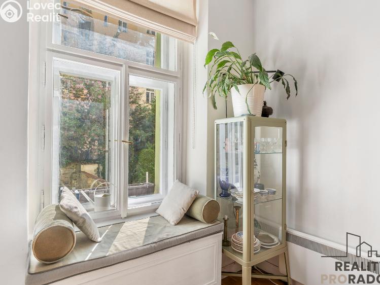 Pronájem bytu 2+KK Praha, Víta Nejedlého 1006/6 č. 10