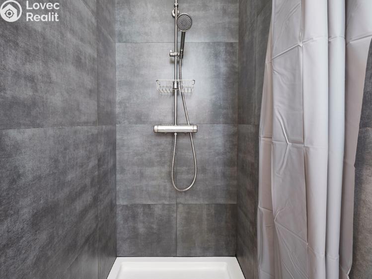 Pronájem bytu 2+KK Praha, Víta Nejedlého 1006/6 č. 12