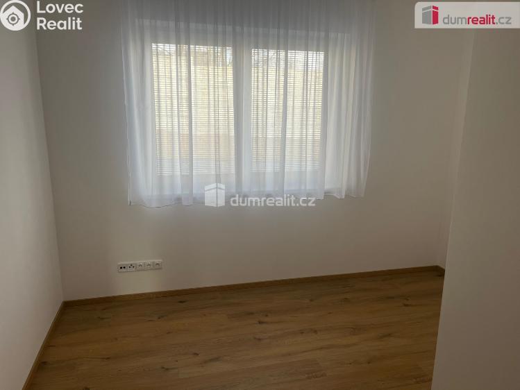 Pronájem rodinného domu Dolní Bousov, Nádražní 290 č. 6