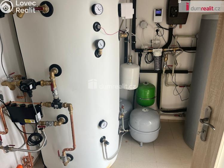 Pronájem rodinného domu Dolní Bousov, Nádražní 290 č. 15