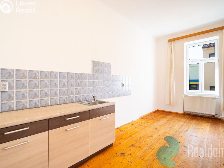 Sale apartment 3+1 České Budějovice, Skuherského č. 11