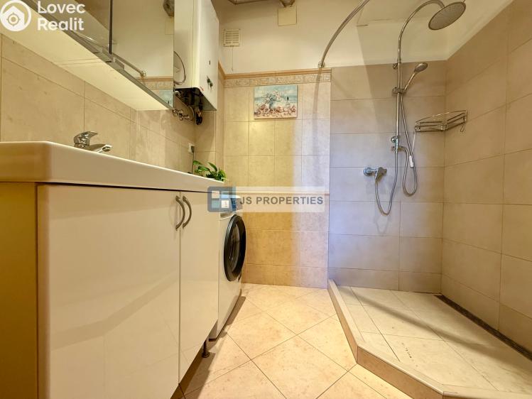 Оренда квартири 3+KK Praha, Národní obrany č. 17