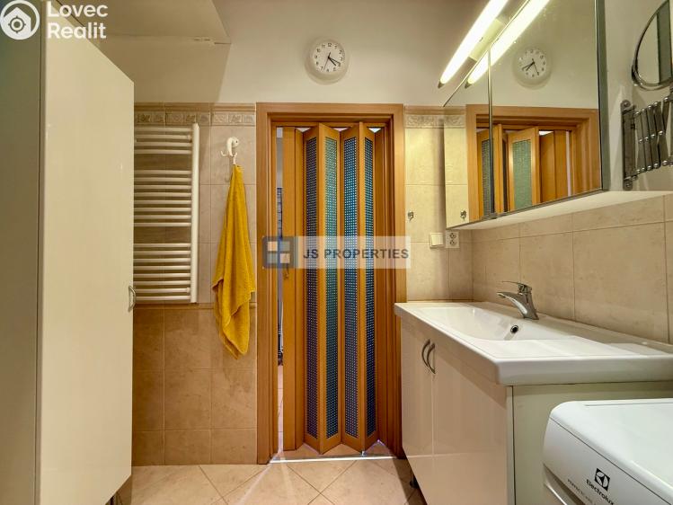 Оренда квартири 3+KK Praha, Národní obrany č. 18