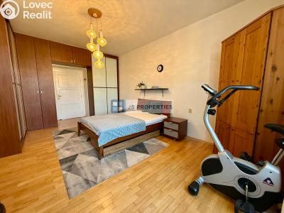 Pronájem bytu 3+KK Praha, Národní obrany č. 5