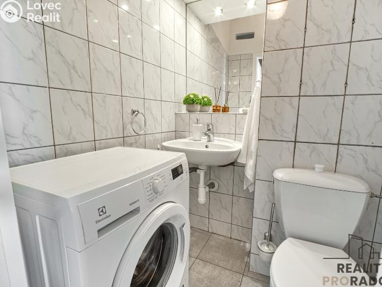 Продажа квартиры 4+1 Ostrava, náměstí Antonie Bejdové 1789/3 č. 7