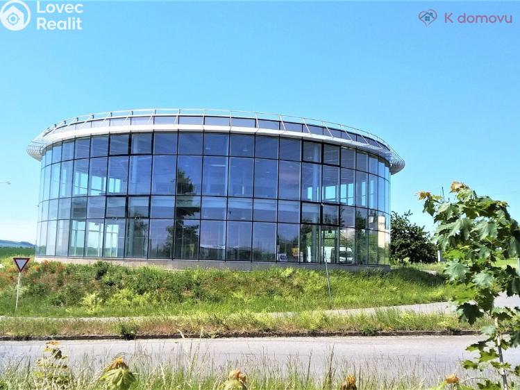 Продажа торгового помещеня Staré Město, náměstí Hrdinů 2 č. 2