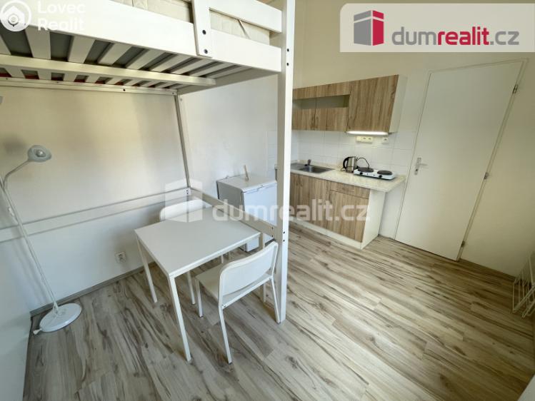 Pronájem bytu 1+KK Praha 5, Svornosti č. 2