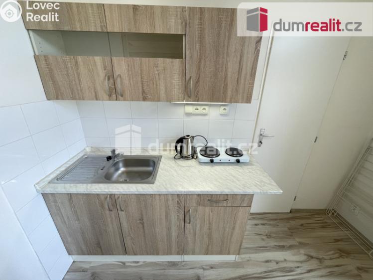 Pronájem bytu 1+KK Praha 5, Svornosti č. 4