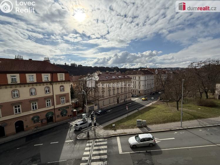 Аренда квартиры 2+1 Praha 5, Zapova č. 10