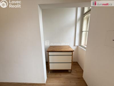 Аренда квартиры 2+1 Praha 5, Zapova č. 4