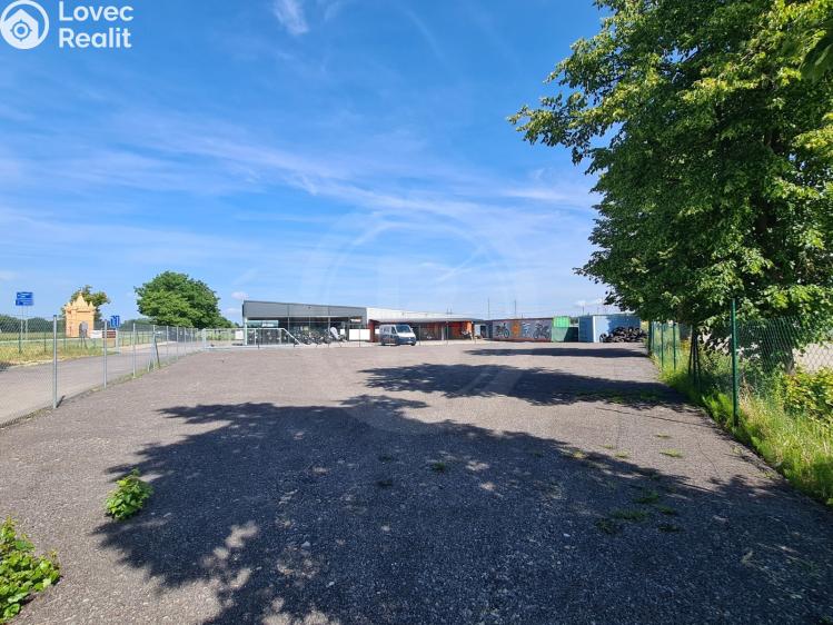 Оренда комерційної нерухомості Pištín č. 3