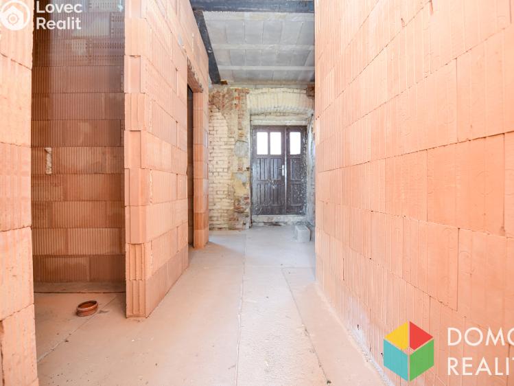 Продажа семейного дома Králův Dvůr č. 9