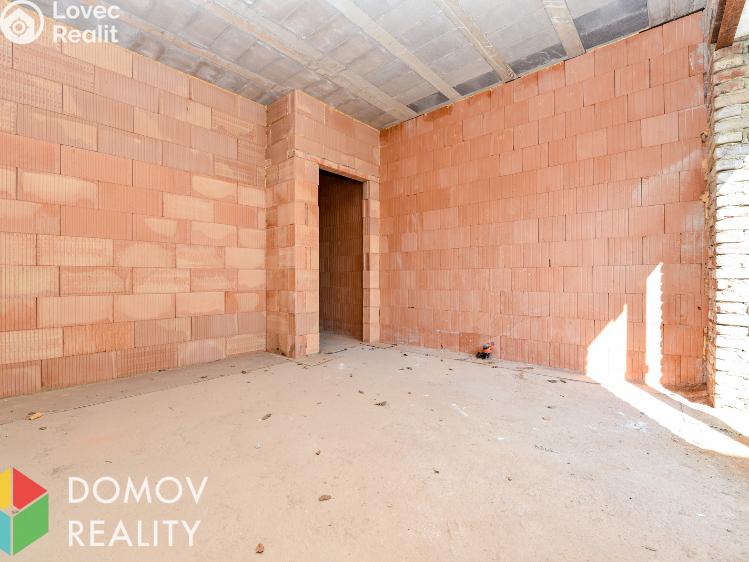 Продажа семейного дома Králův Dvůr č. 11