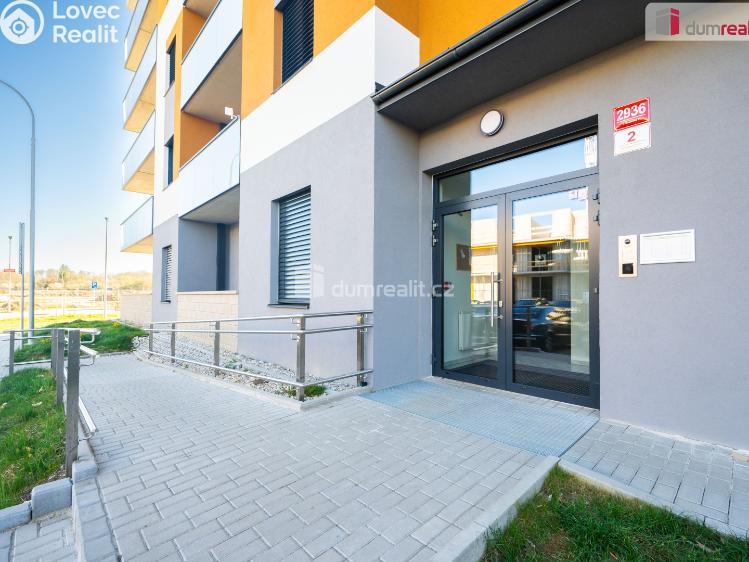 Pronájem bytu 2+KK České Budějovice, Branišovská č. 17