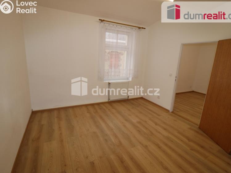 Аренда квартиры 2+1 Jáchymov, náměstí Republiky č. 8