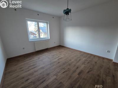 Аренда квартиры 2+1 Návsí č. 1