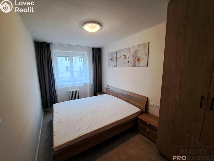 Аренда квартиры 2+1 Praha, Zengrova č. 5