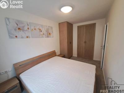 Аренда квартиры 2+1 Praha, Zengrova č. 3