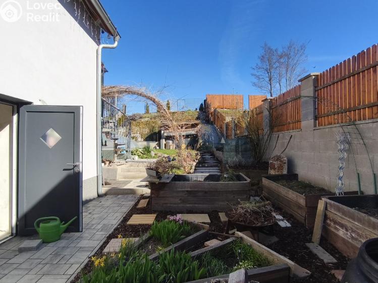 Продаж сімейного будинку Ctiněves č. 18