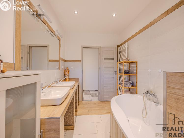 Продаж сімейного будинку Ostrava, Na Šancích č. 13