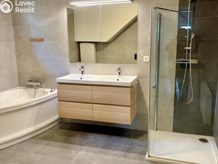 Pronájem rodinného domu Praha, Smidarská č. 17