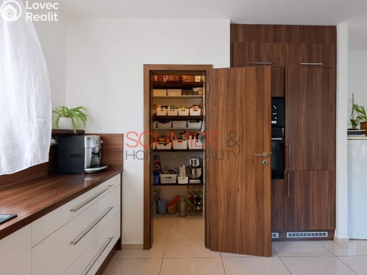 Продаж сімейного будинку Hustopeče, Gen. Peřiny 1335/22 č. 6