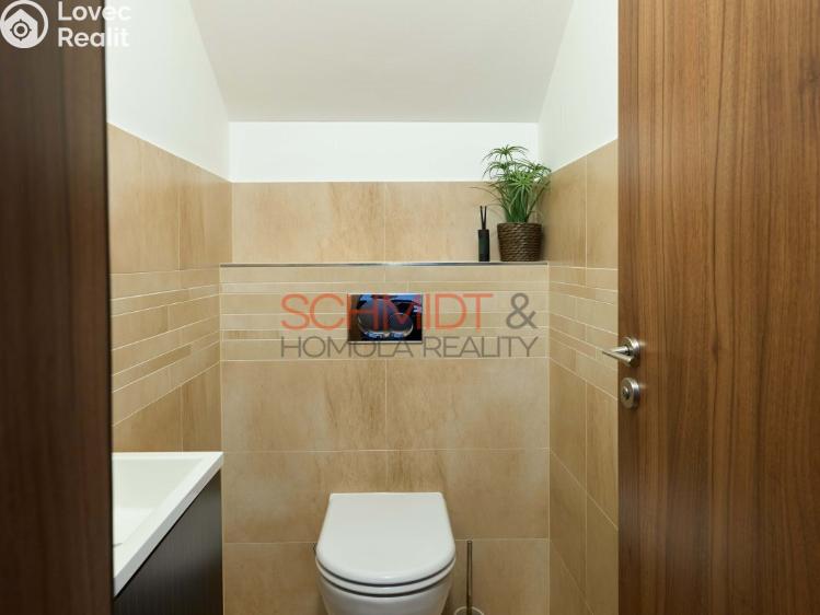 Продаж сімейного будинку Hustopeče, Gen. Peřiny 1335/22 č. 19