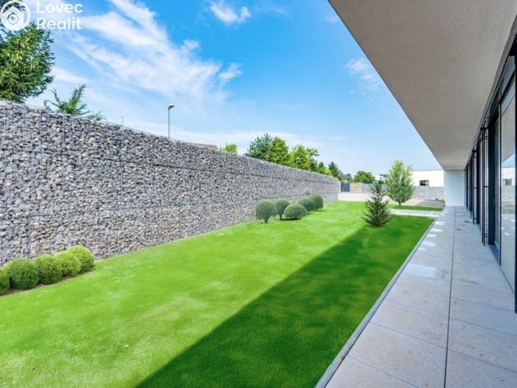 Продаж сімейного будинку Ptice č. 3