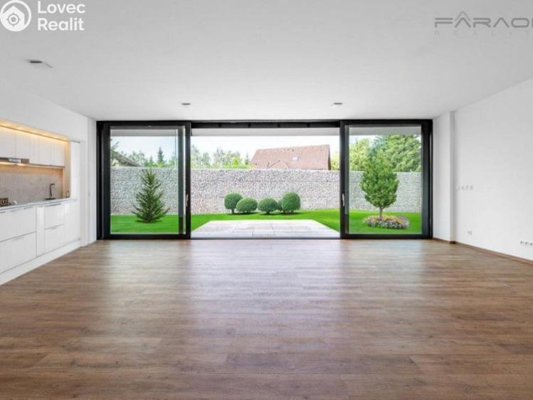 Продаж сімейного будинку Ptice č. 5