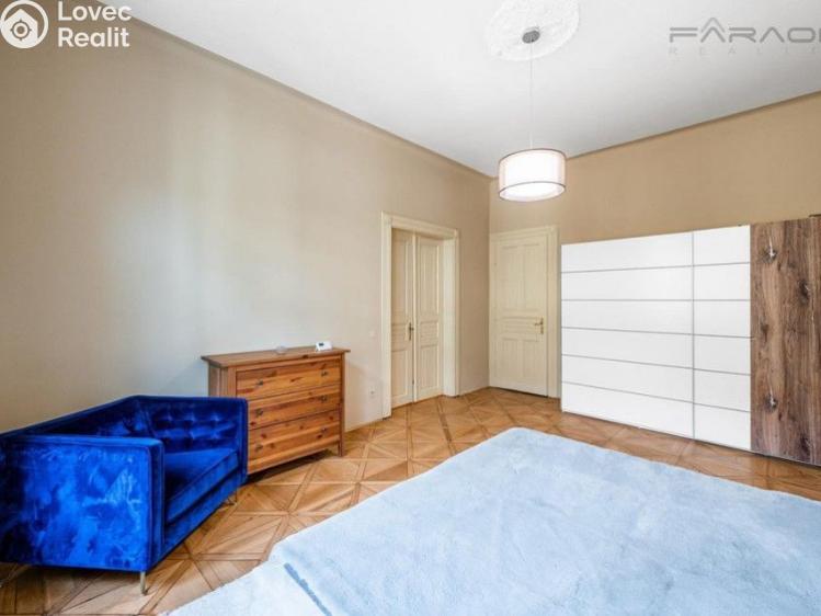 Pronájem bytu 2+1 Praha, Trojanova č. 3