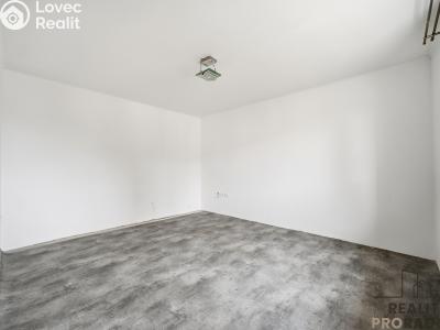 Продаж квартири 1+1 Rybitví, Činžovních domů č. 6