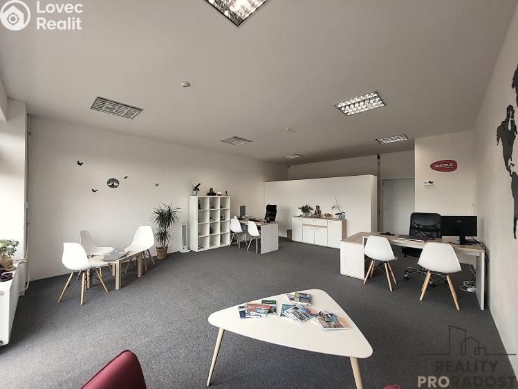 Оренда торгового приміщення Pohořelice, Znojemská 13 č. 2