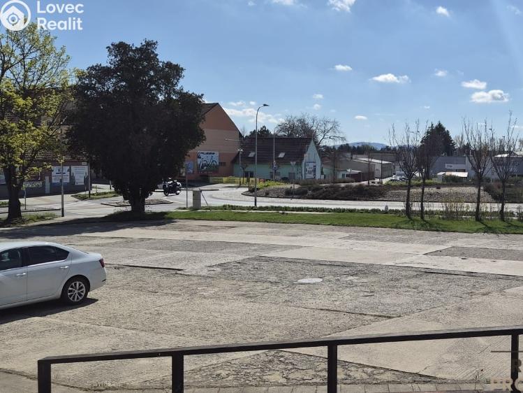 Оренда торгового приміщення Pohořelice, Znojemská 13 č. 6