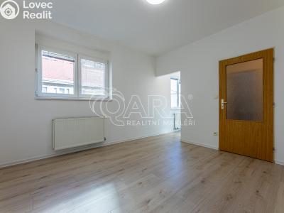 Pronájem bytu 1+KK Praha č. 2